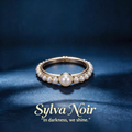 Luster Pearl Bangle